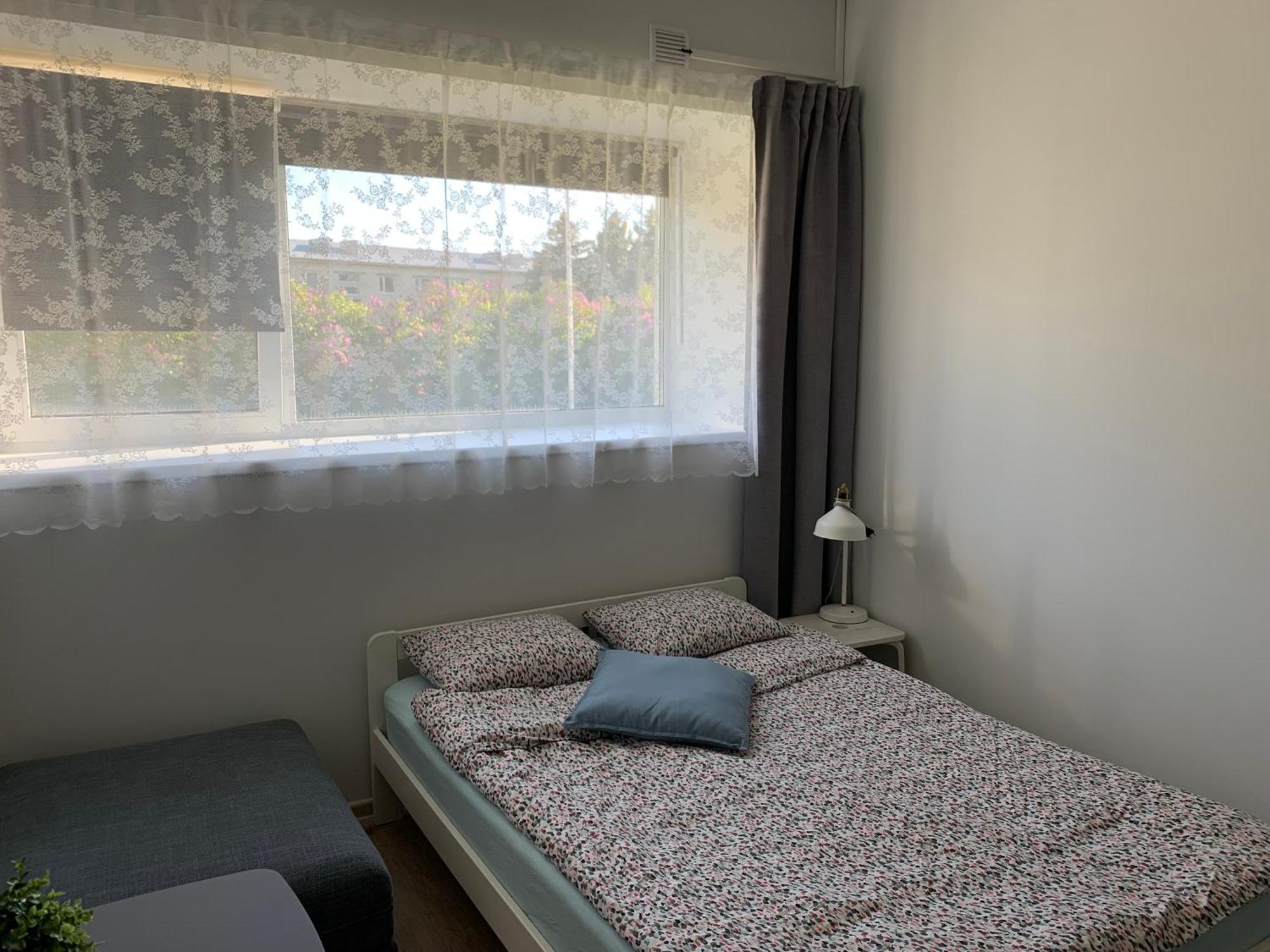 Lemsi Kihnu Sadama Oeoemaja Guesthouse מראה חיצוני תמונה